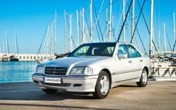 Reservar Online Mercedes Benz Clase C180 