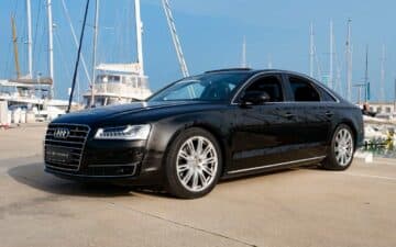 Reservar Online Audi A 8 Quattro 3.0TDI 