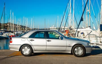 Rent Mercedes Benz Clase C180 