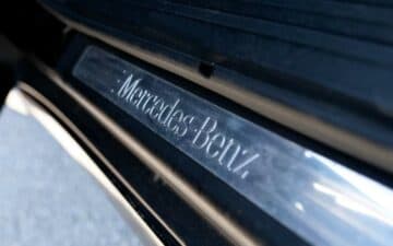 Rent Mercedes Benz Clase R 320 CDI 4 Matic 