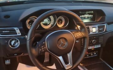 Rent Mercedes Benz E-Class 350 CGI 4Matic - AMG LINE - Black 