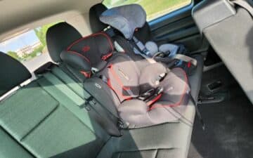 Rent Mercedes Benz eVito Tourere 111 