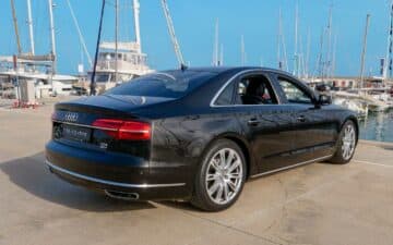 Reservar Online Audi A 8 Quattro 3.0TDI 