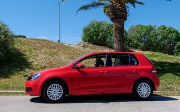 Rent Volkswagen Golf 6 